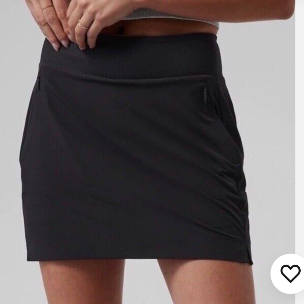 Athleta black soho skort size 10
